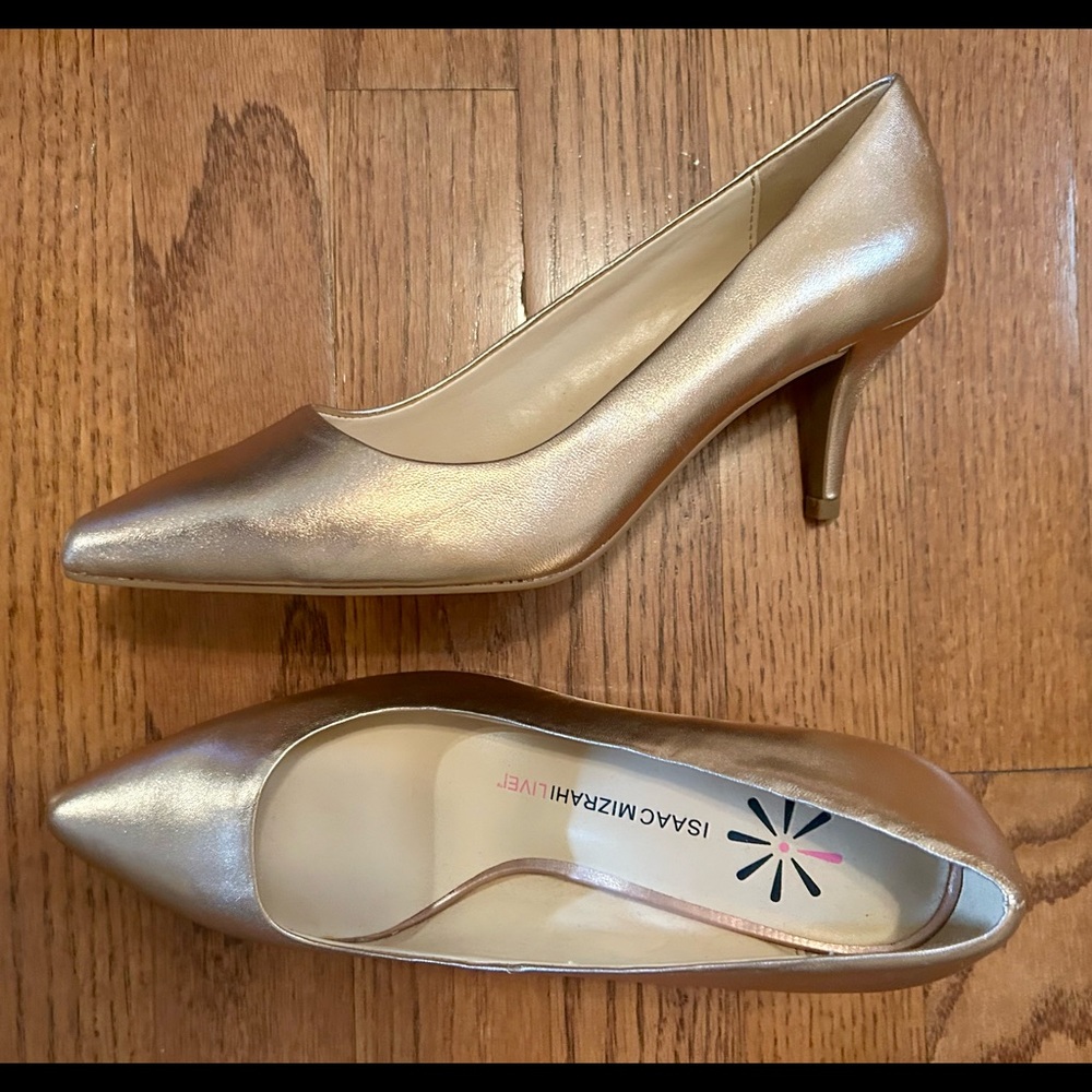 Women’s pumps leather Isaac Mizrahi rose gold sz 6